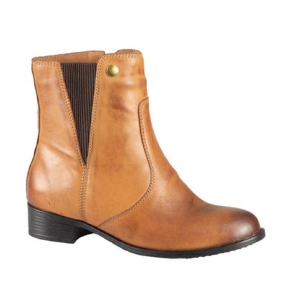 NEW Sandro Moscoloni For Her Tan Ribbed Gore Boot Size 8